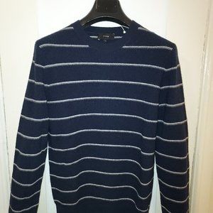 Vince crew neck sweater size XS